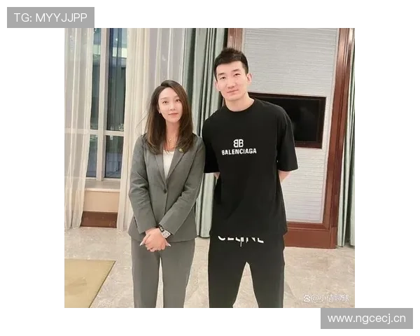 孙铭徽训练完直接去夜店蹦到凌晨？