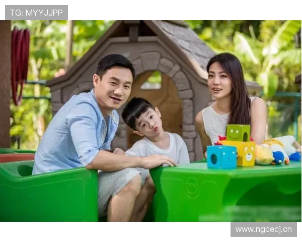 杨威训练间隙居然穿得比明星还抢镜，鞋子价钱听了都怀疑人生